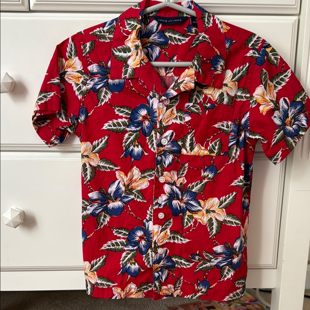 Janie and Jack Red Hawaiian toddler boys Shirt. Size 4t.